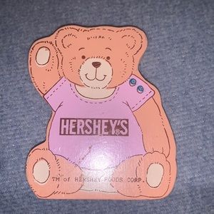 Hershey’s Vintage Small Bear Decoration